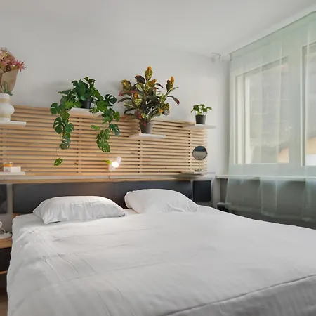 Saillon, Maison 5 Pers - Terrasse - Parking Privé *