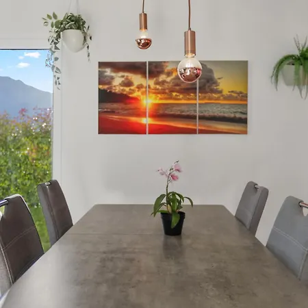 Saillon, Maison 5 Pers - Terrasse - Parking Prive Saillon