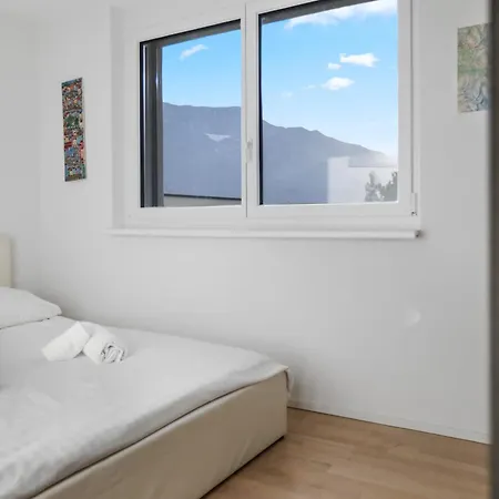 Holiday home Saillon, Maison 5 Pers - Terrasse - Parking Prive *