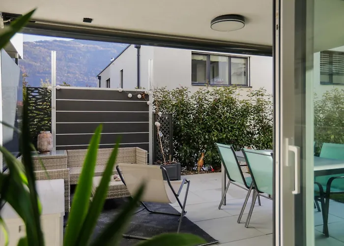 Saillon, Maison 5 Pers - Terrasse - Parking Prive Holiday home Saillon