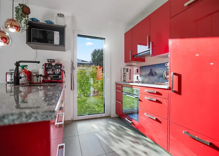 Saillon, Maison 5 Pers - Terrasse - Parking Prive *