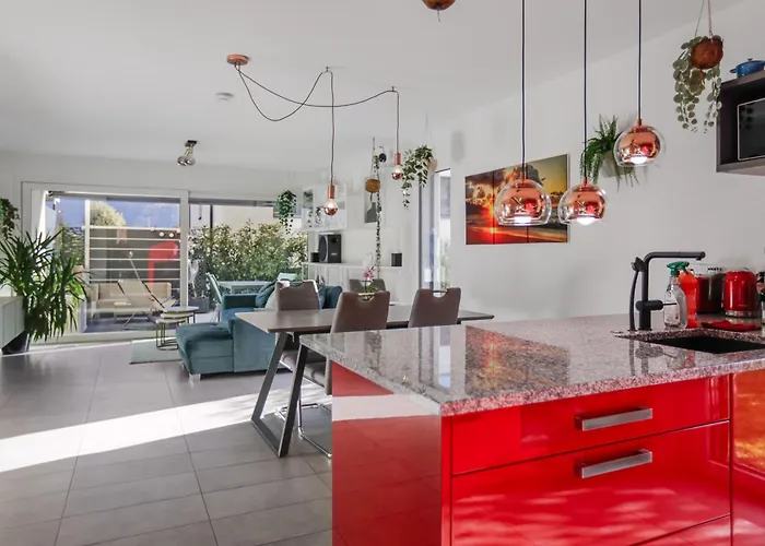 Saillon, Maison 5 Pers - Terrasse - Parking Prive * Saillon