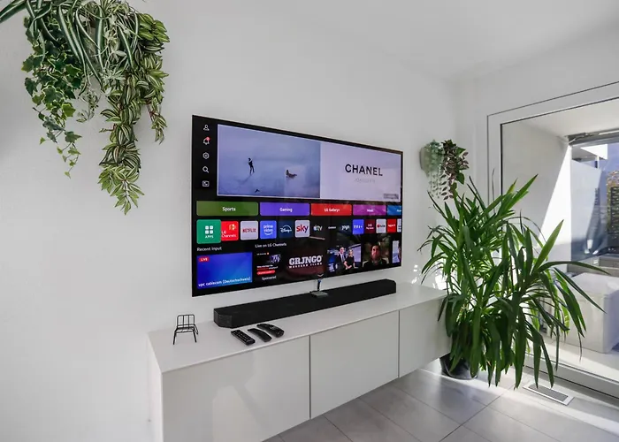 Saillon, Maison 5 Pers - Terrasse - Parking Prive