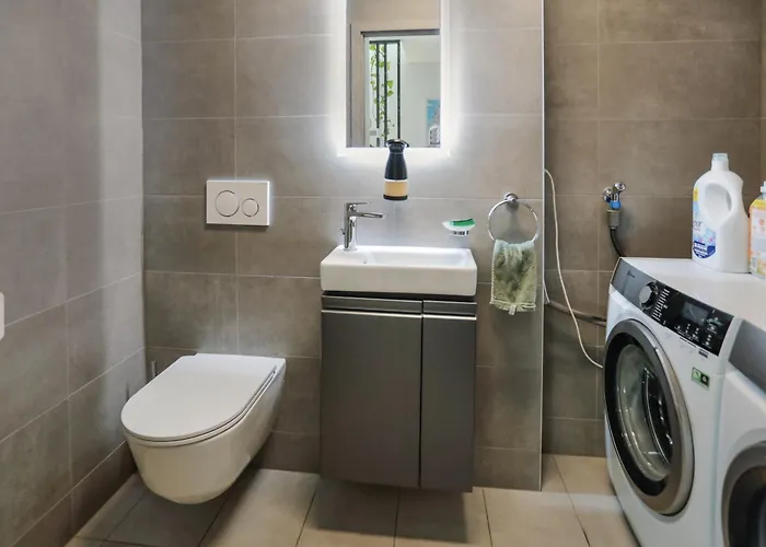 Saillon, Maison 5 Pers - Terrasse - Parking Prive *