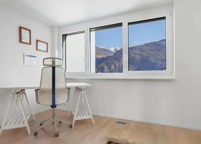 Saillon, Maison 5 Pers - Terrasse - Parking Prive Σπίτι διακοπών Saillon