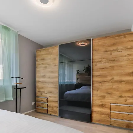 Hébergement de vacances Saillon, Maison 5 Pers - Terrasse - Parking Privé Saillon