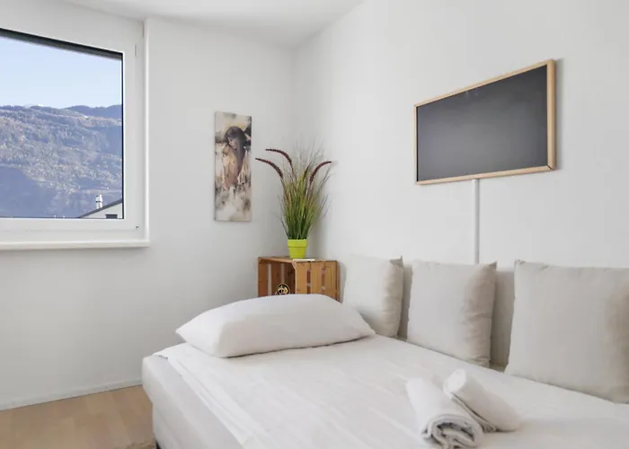 Saillon, Maison 5 Pers - Terrasse - Parking Prive Holiday home